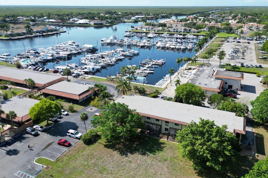 Marina Getaway On The Water! Apartment North North Naples Exterior foto
