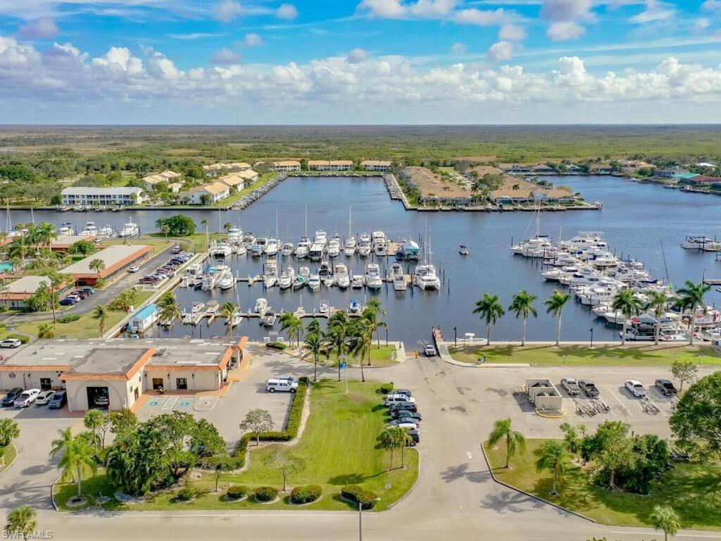 Marina Getaway On The Water! Apartment North North Naples Exterior foto