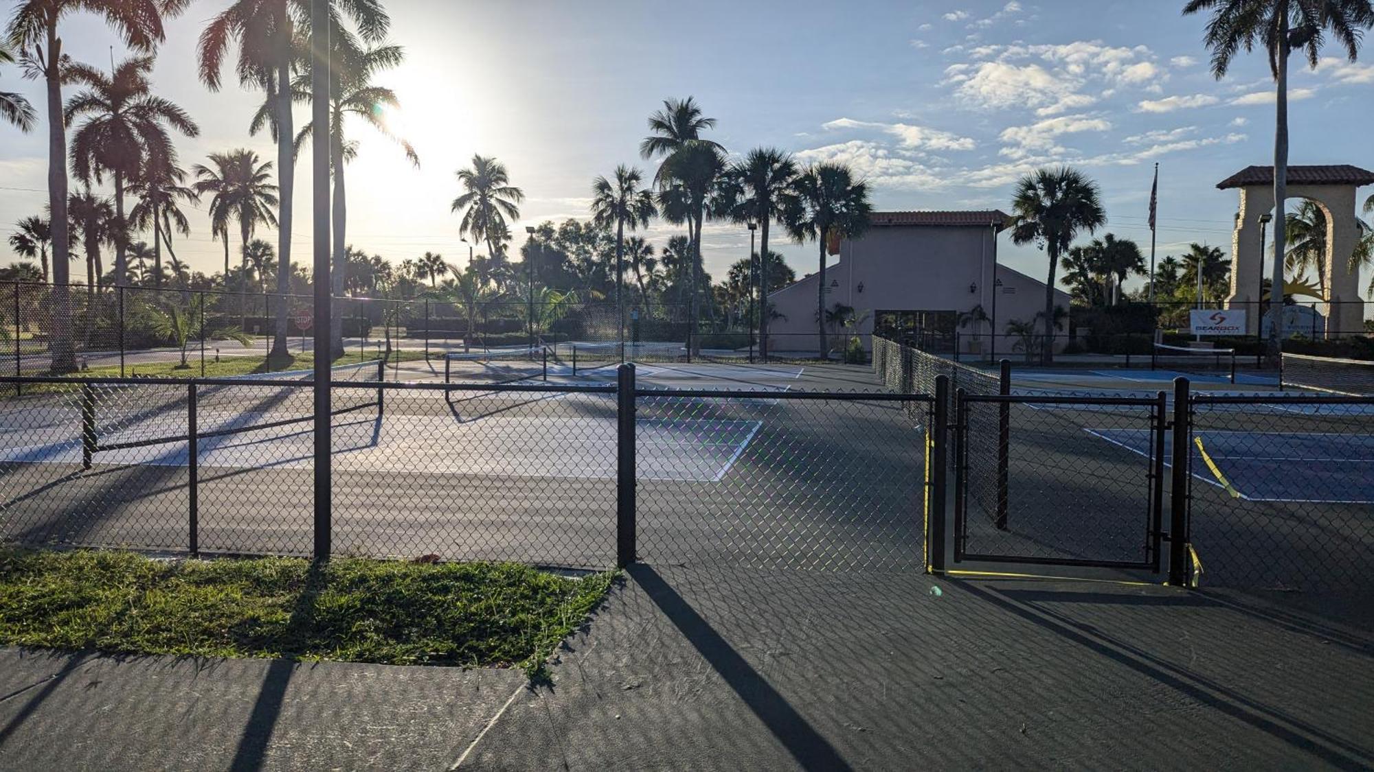 Marina Getaway On The Water! Apartment North North Naples Exterior foto